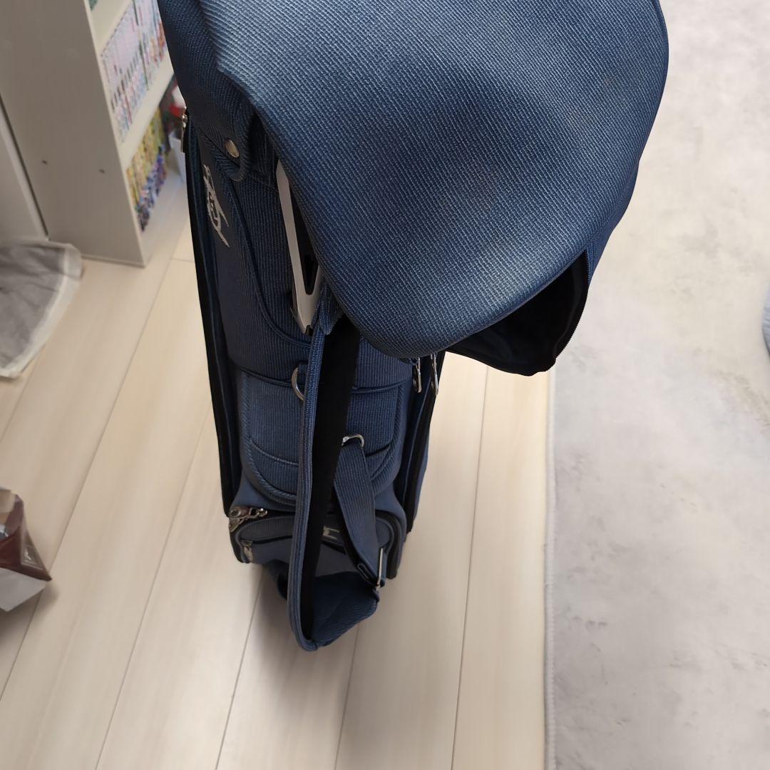 マンシングウェアのゴルフバッグ
