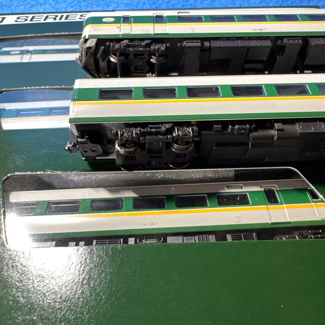 KATO 381系やくも リニューアル編成 5両(モーター付き)