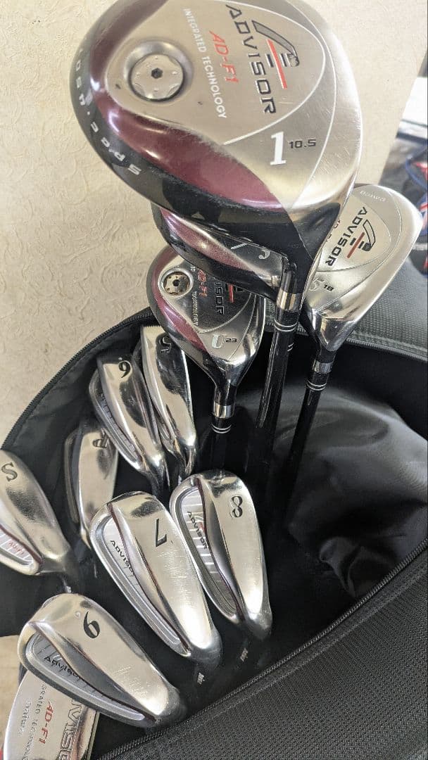 ☆美品キャディーバック＋クラブ一式☆