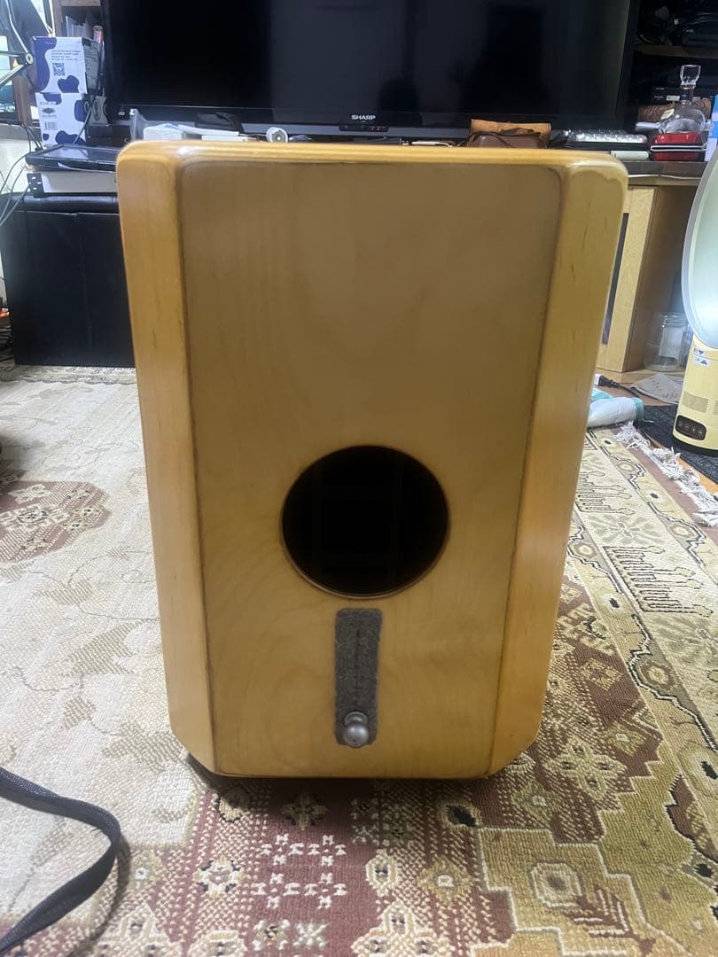 マリオ・コルテス フラメンコカホン 限定モデル