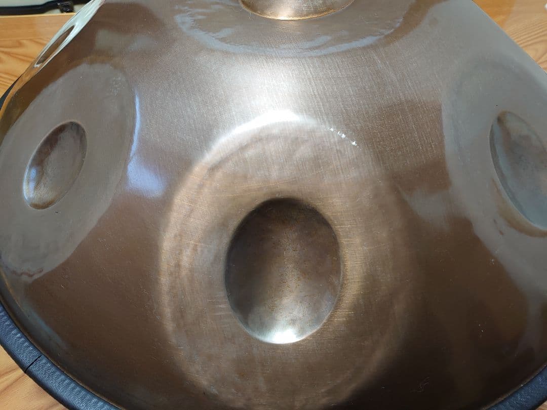 アトリエマル　D sabye 13 note ハンドパン。おまけ付き。