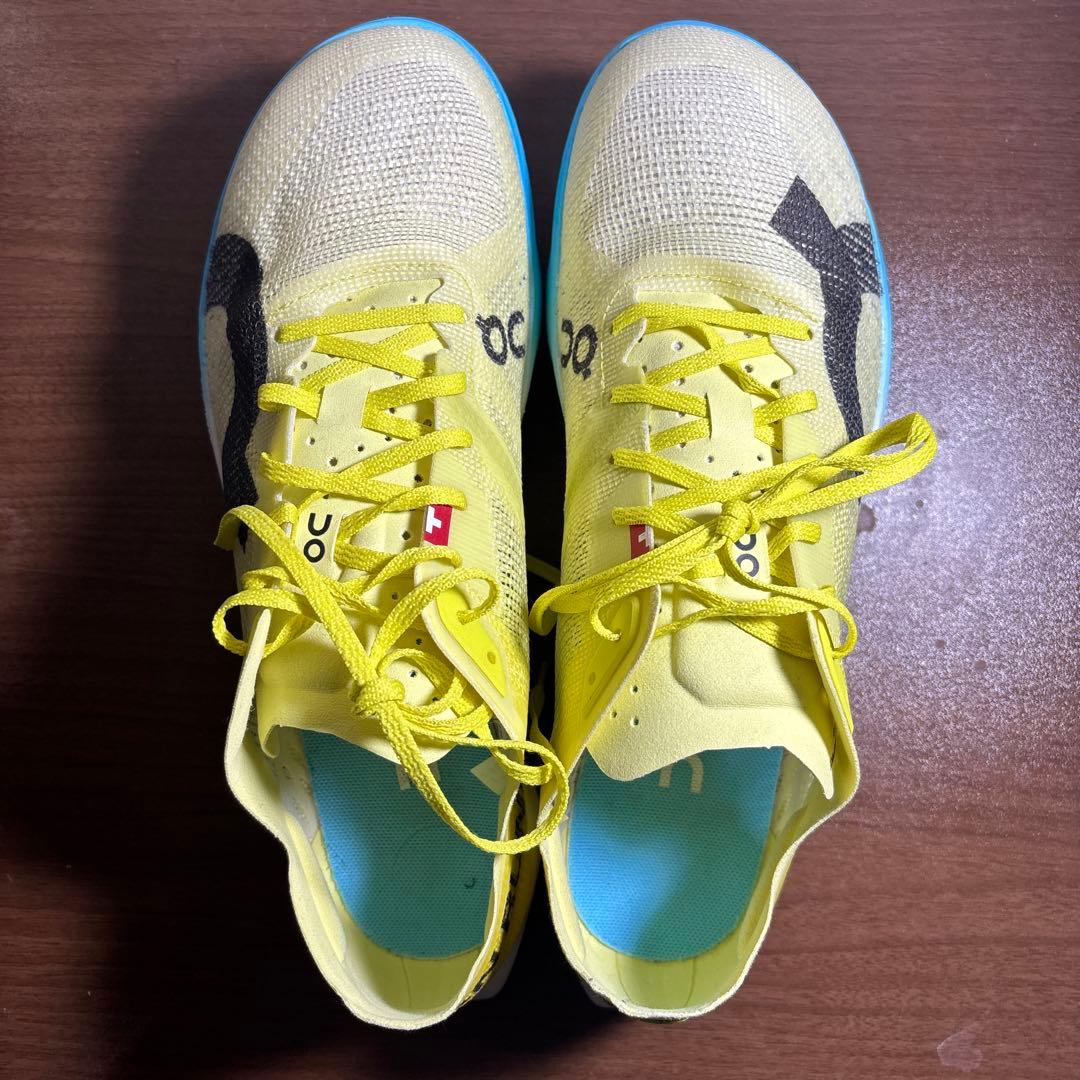 On クラウドスパイク Citius 2 25.5cm