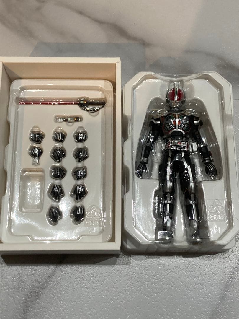 真骨彫SHFiguarts 仮面ライダー555 アクセルフォーム