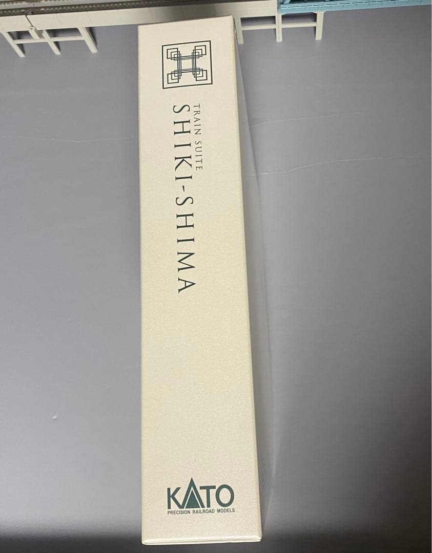 ※美品 KATO 10-1447 E001形 TRAIN SUITE 四季島