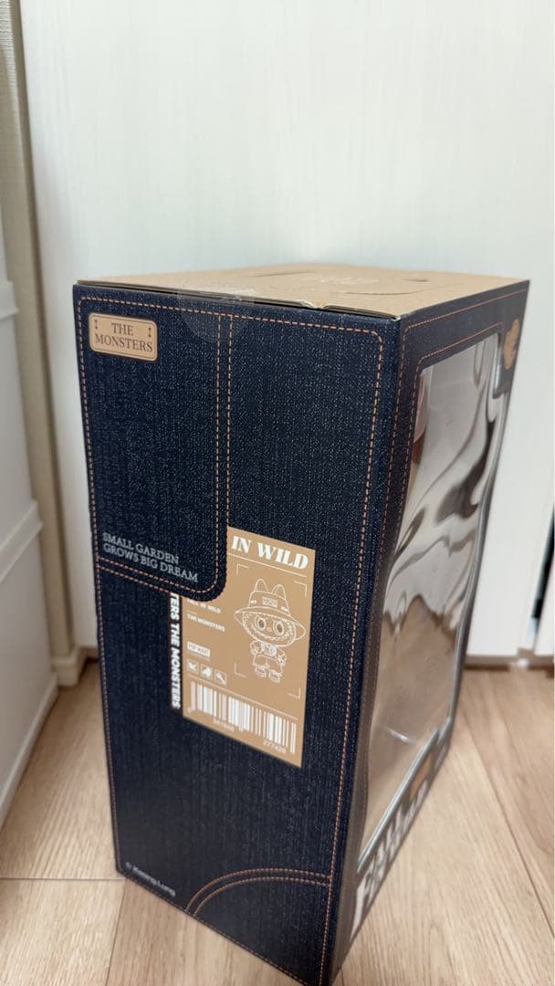 THE MONSTERS FALL IN WILD ぬいぐるみ