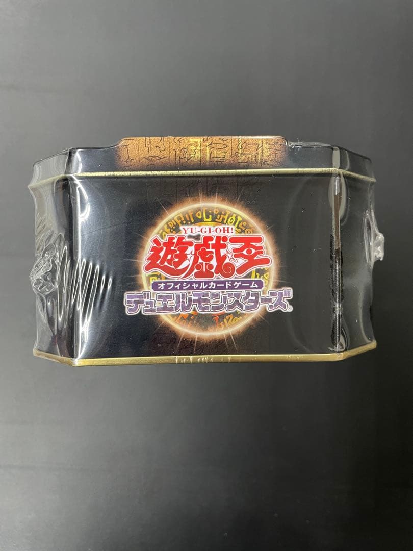 遊戯王 BOOSTER PACK COLLECTORS TIN 2005 未開封