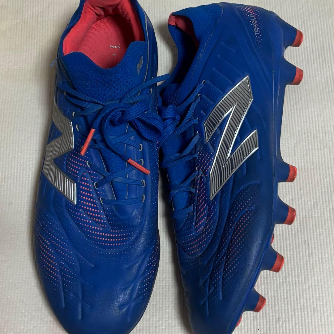 ニューバランス サッカースパイク HG テケラ 青