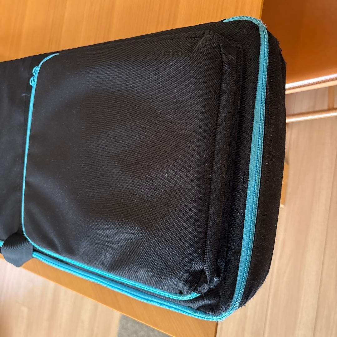 Roland Juno-ds 61 純正ソフトケース付き 東京の方の引き取り歓迎