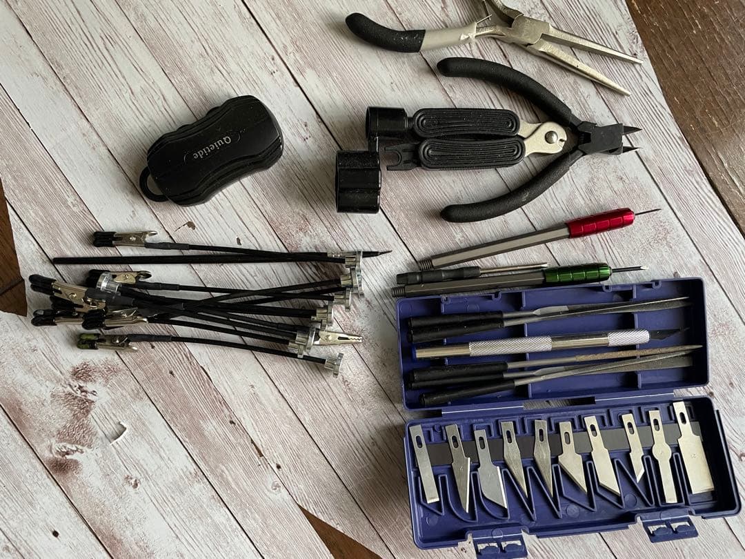 Mr.カラー塗料セットと工具セット