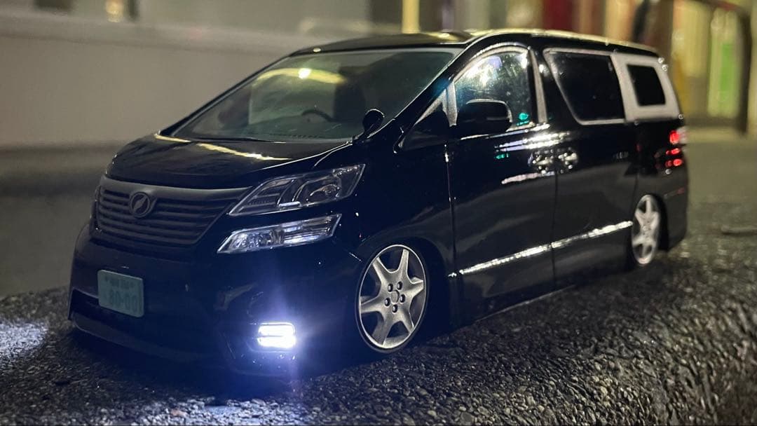 カラーサンプル　202ブラック　1/24 20ヴェルファイア　カスタム品