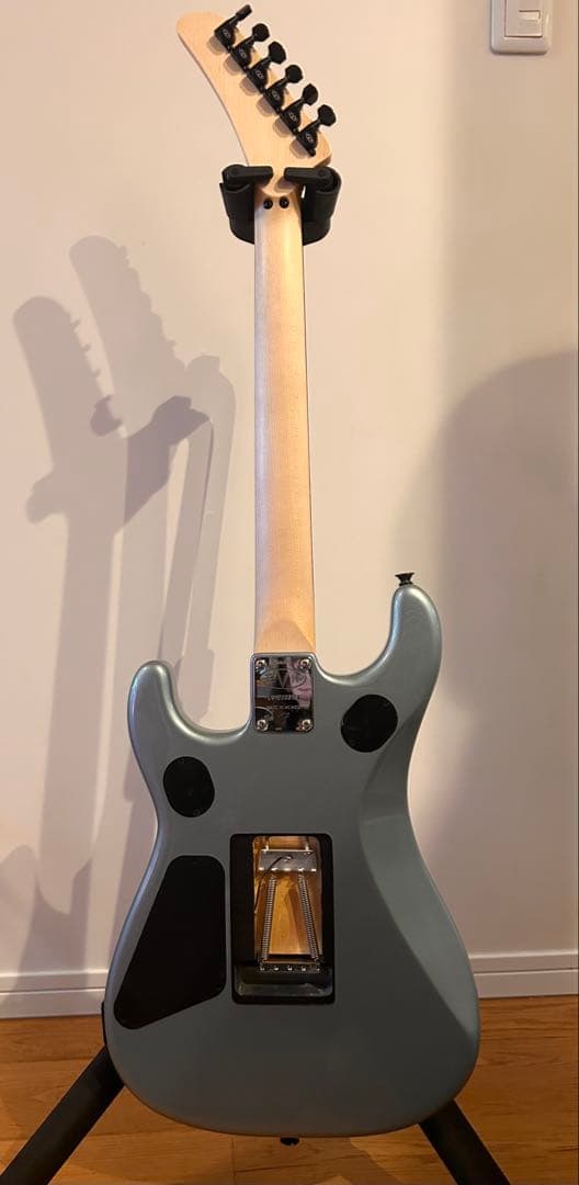 EVH 5150 スタンダード アイスブルー