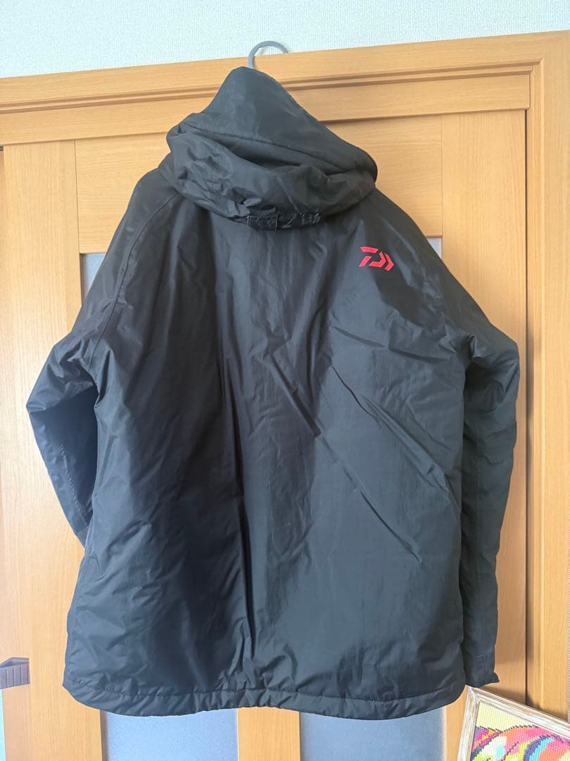 Daiwa フィッシングスーツ(上下セット) ブラック/レッド