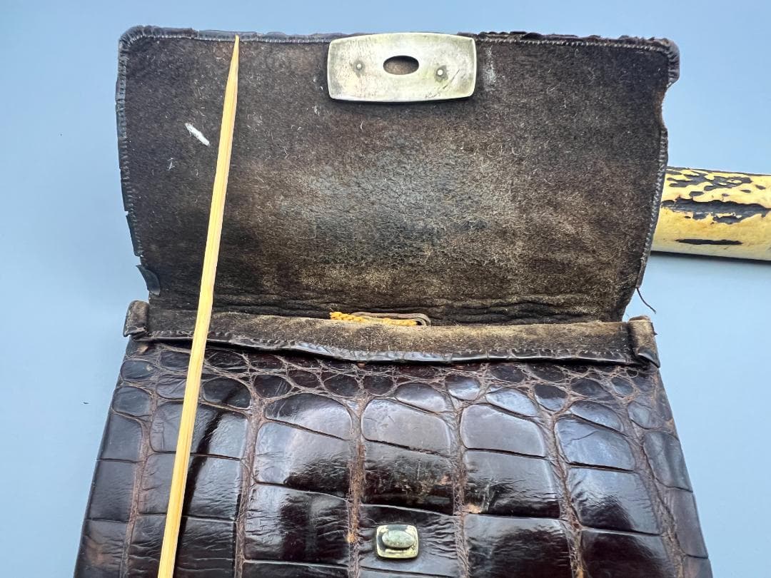 江戸明治時代　獅子図金具　骨製キセル入れ　大玉龍図根〆　銀製キセル　重量170g