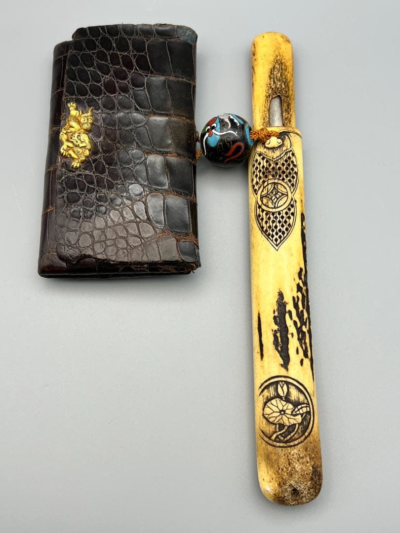 江戸明治時代　獅子図金具　骨製キセル入れ　大玉龍図根〆　銀製キセル　重量170g