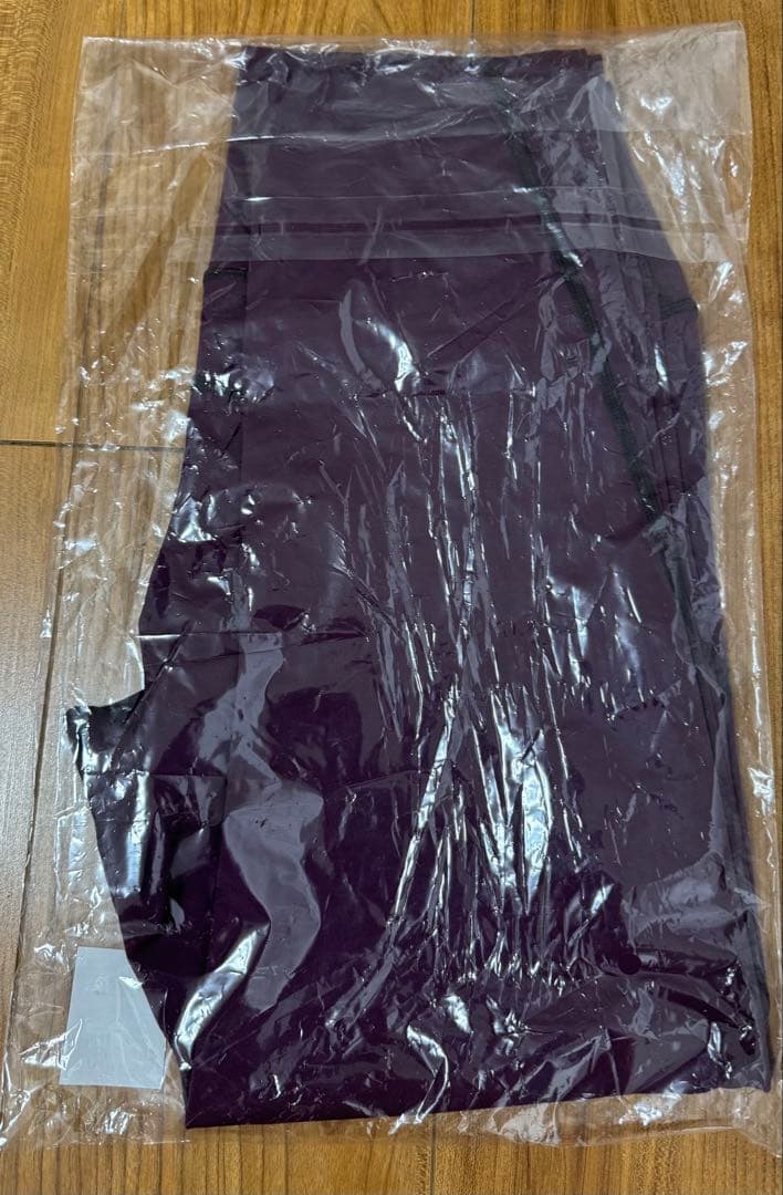 ⭐︎新品⭐︎ 【SUKALA】バイカラーステッチレギンス　ボルドー