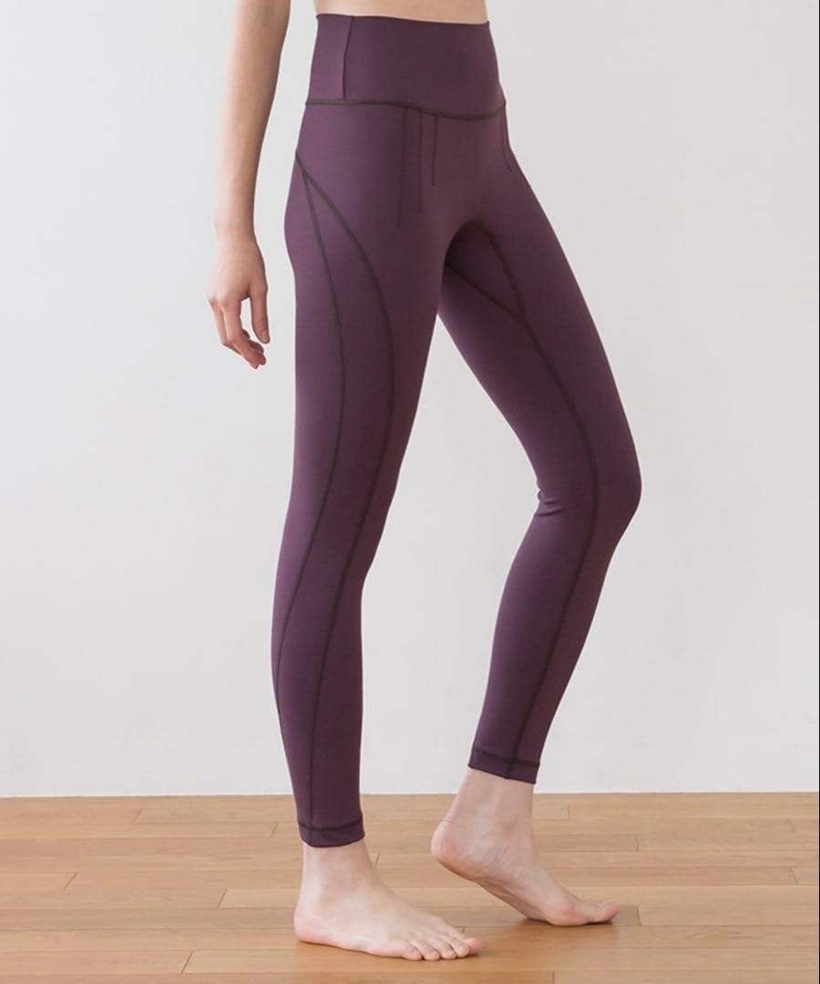 ⭐︎新品⭐︎ 【SUKALA】バイカラーステッチレギンス　ボルドー