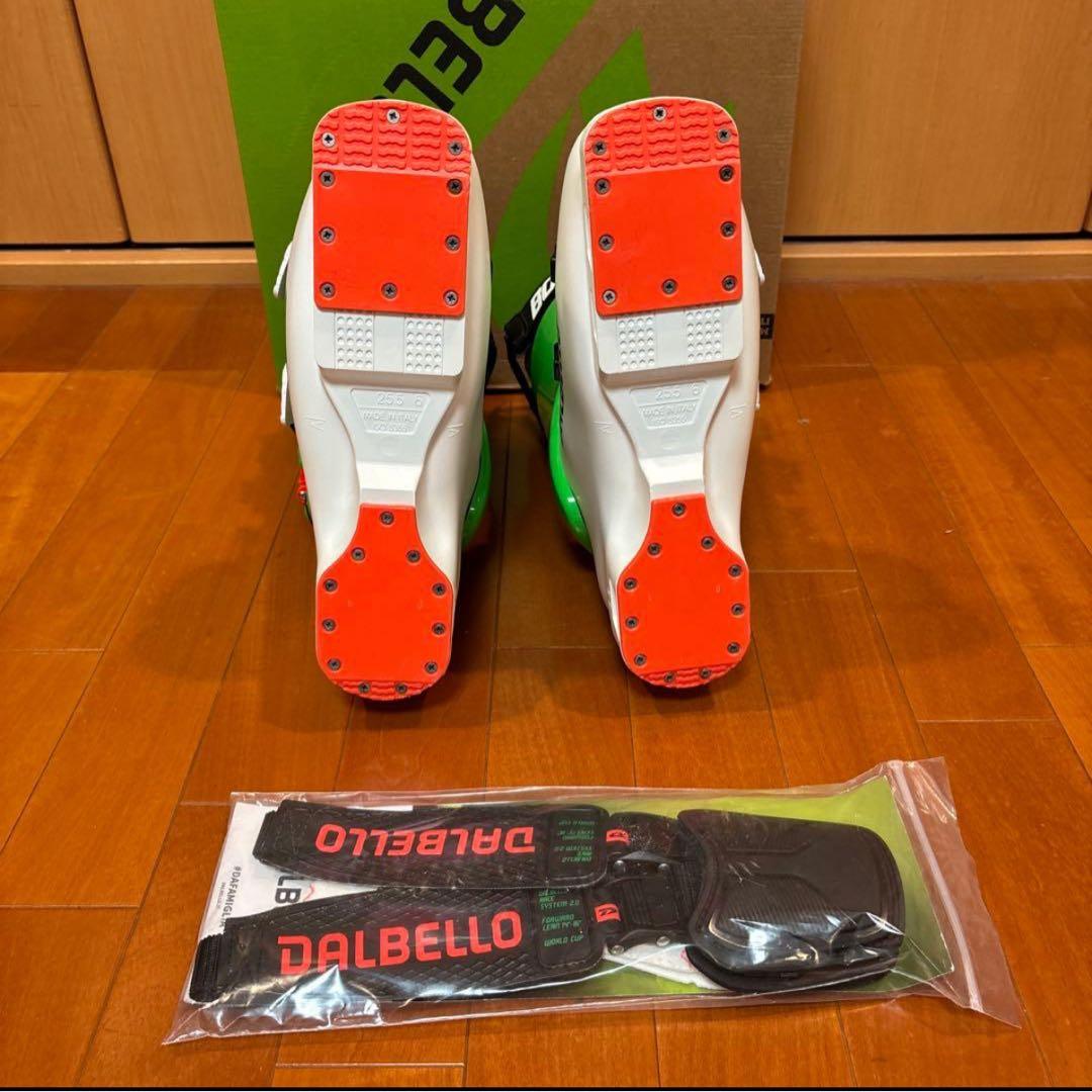 DALBELLO DOLLY 4 スキーブーツ