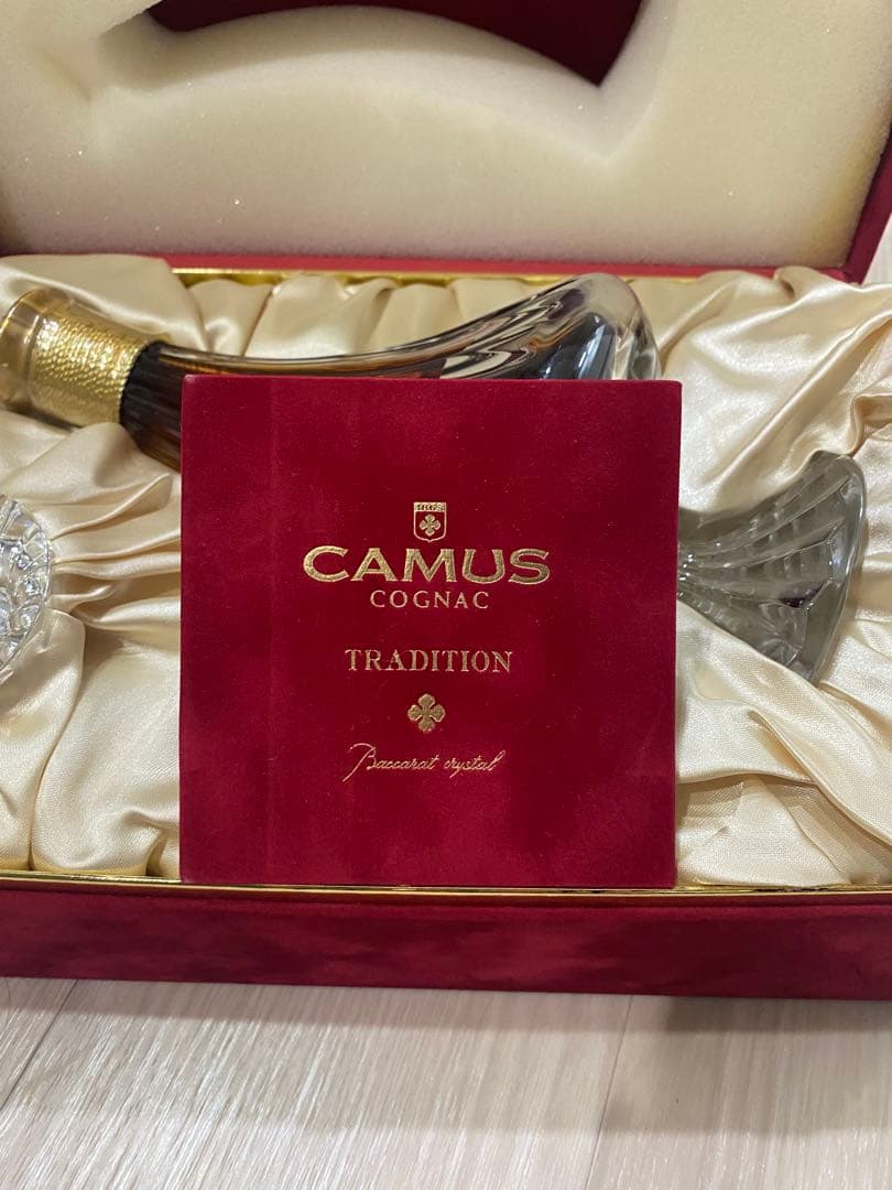 カミュ トラディション バカラ クリスタルボトル　替栓　化粧箱付き