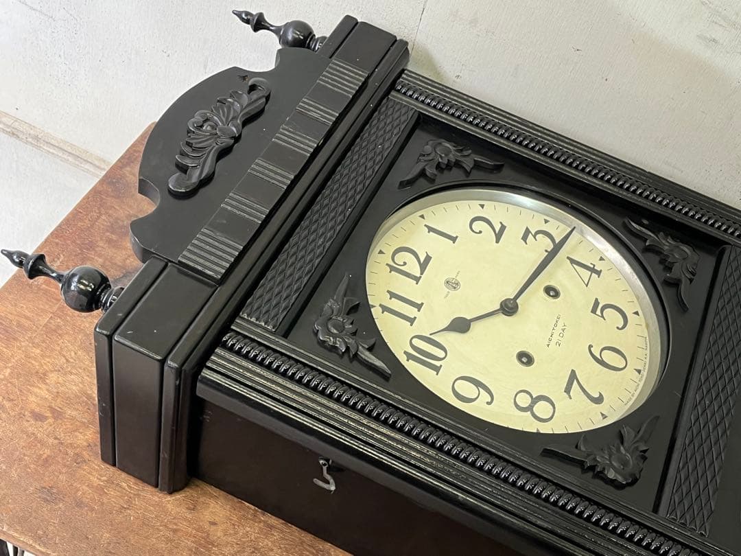 レトロなAICHIの大時計 木製ゼンマイ時計 古時計 掛時計