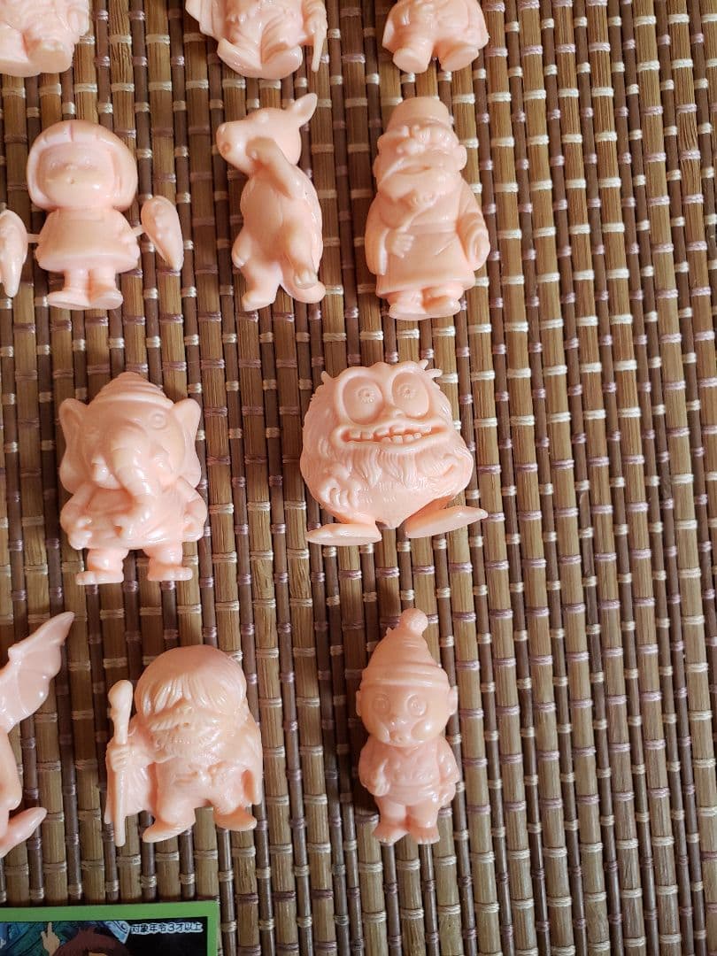 悪魔くん消しゴム　肌色　ペールオレンジ　フルセット　鬼太郎　キャラクター