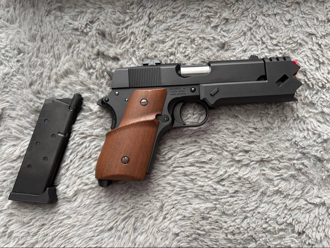 ⭐︎ヤシの実⭐︎　TOKYO MARUI 千束の銃