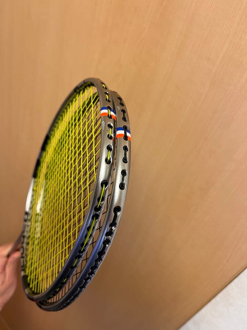 2本 サテライト 限定 パワー BabolaT バボラ バドミントン ラケット