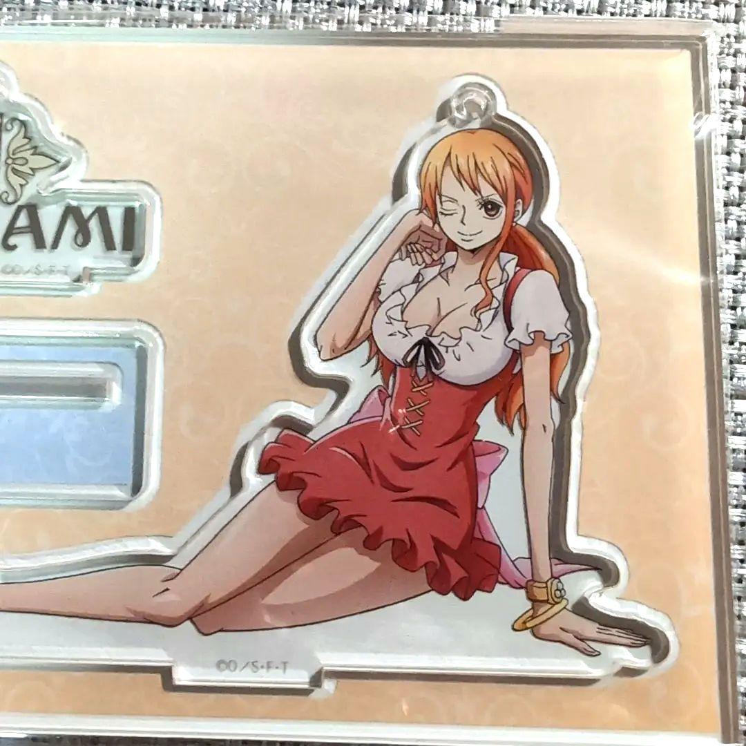 ONEPIECE ワンピース 限定品 ナミ アクリルスタンドキーチェーン