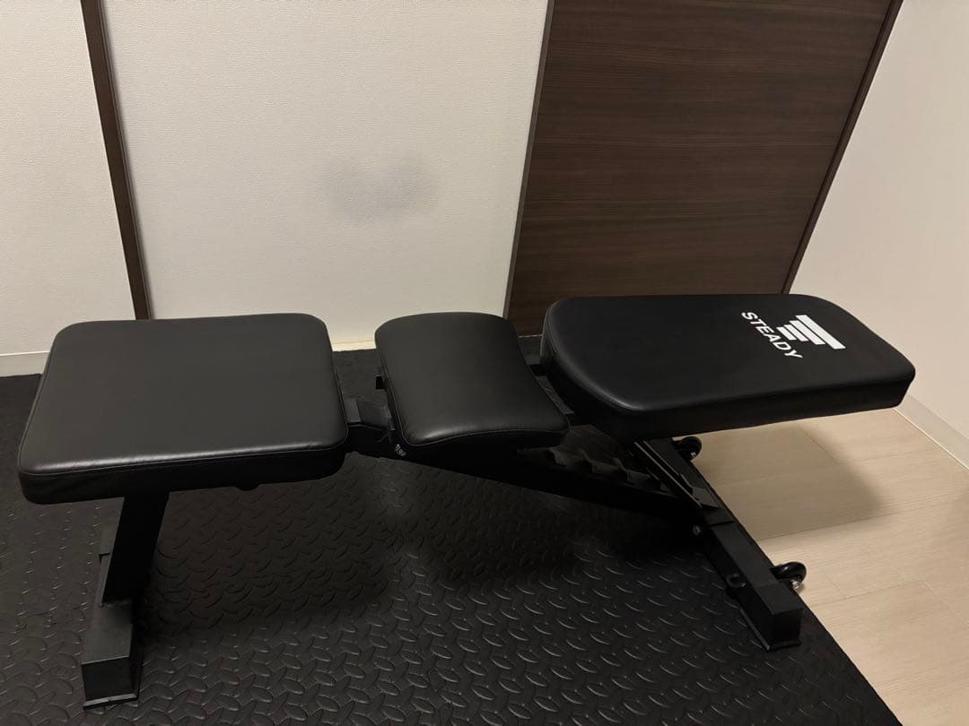 STEADY トレーニングベンチ アジャスタブルベンチ