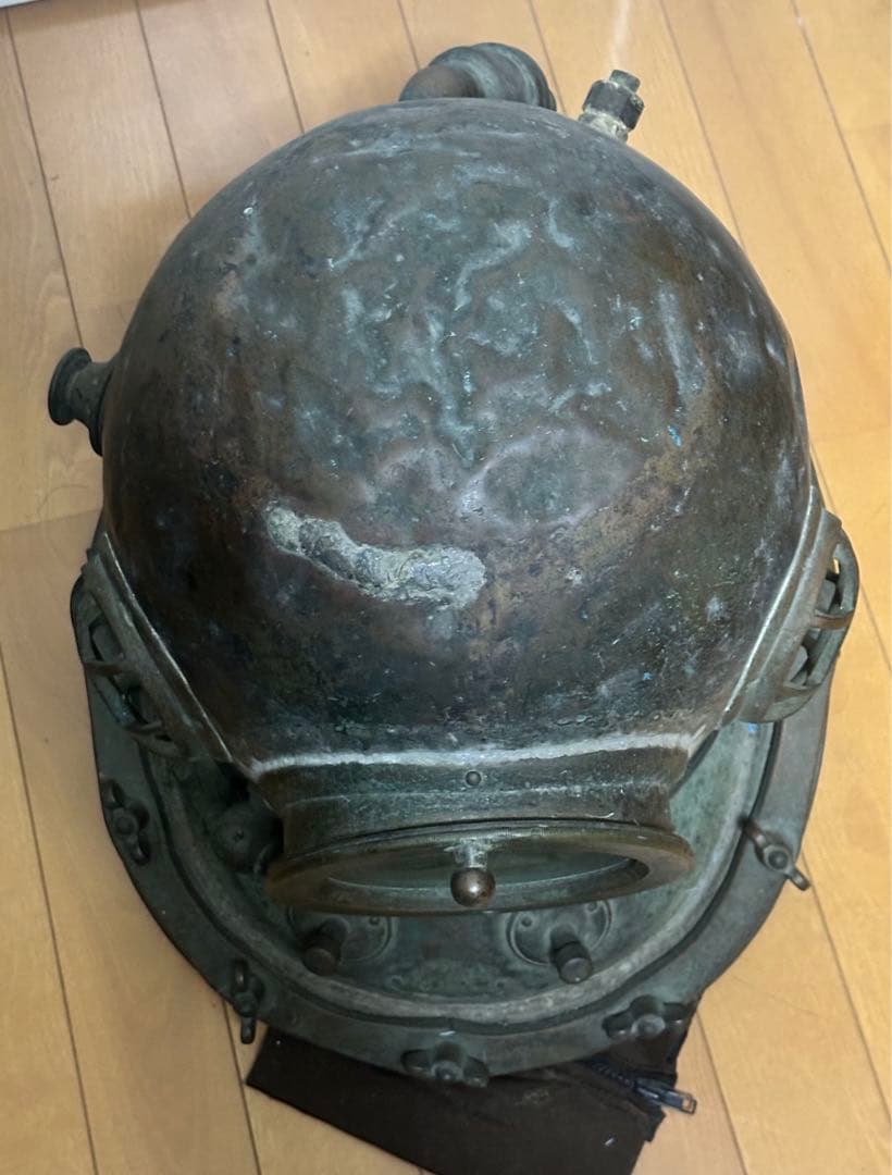 潜水ヘルメット