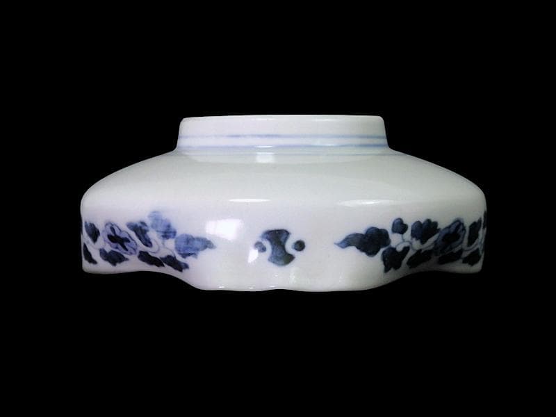 平戸　古伊万里　染付　岩に松の図　富士型変形皿　B354AS-DCk