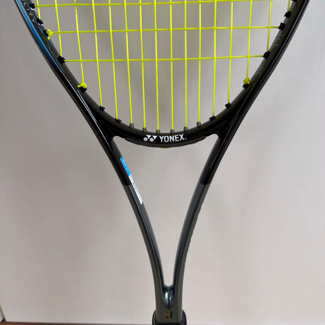 ヨネックスYONEXナノフォース8VREV