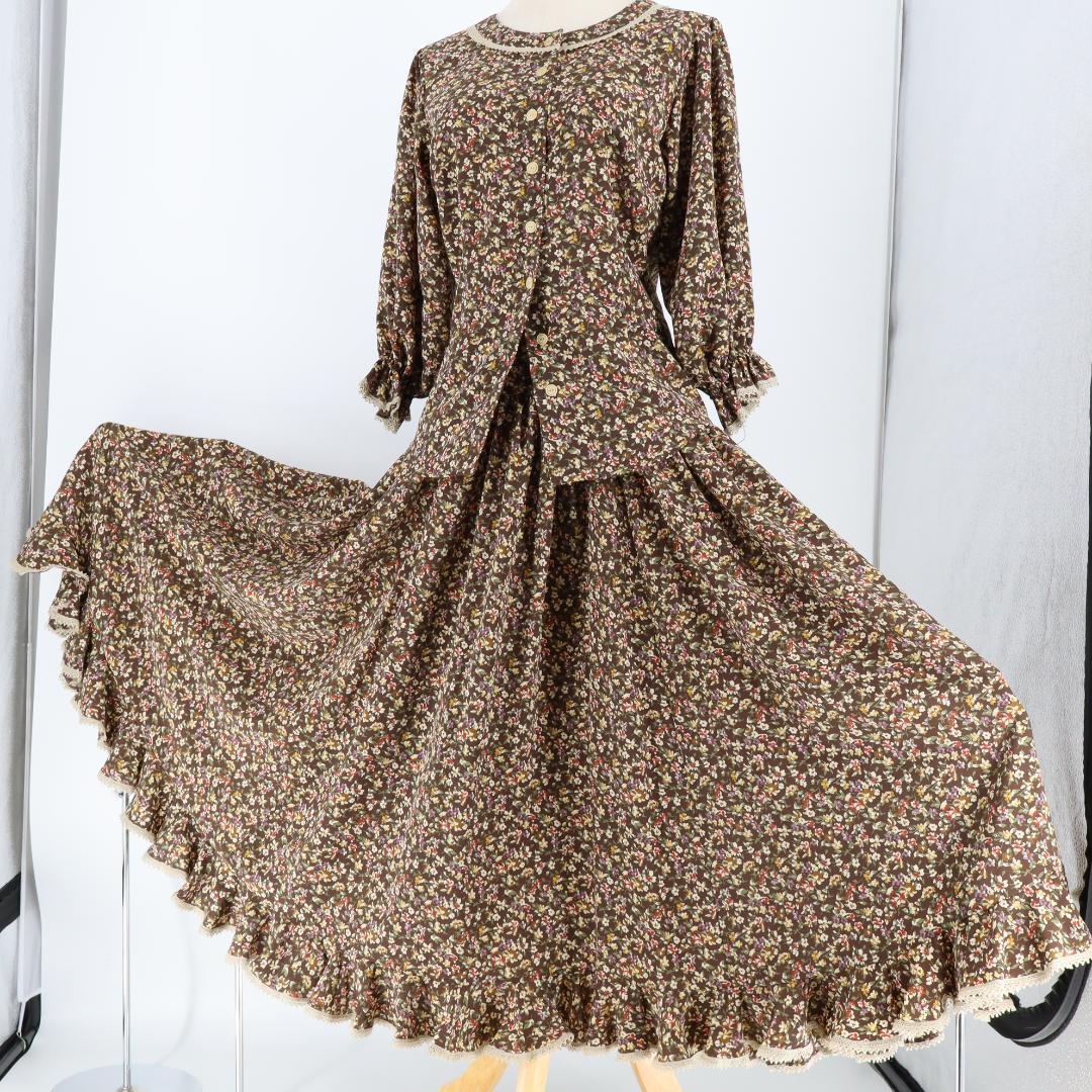 【美品フラメンコ衣装】オリーブグリーン ブラウス ファルダ ペチコート シージョ