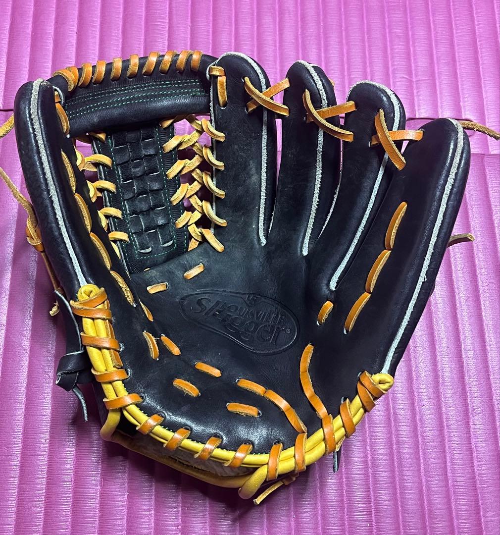 硬式内野手用グローブ　LS（ルイスビルスラッガー）