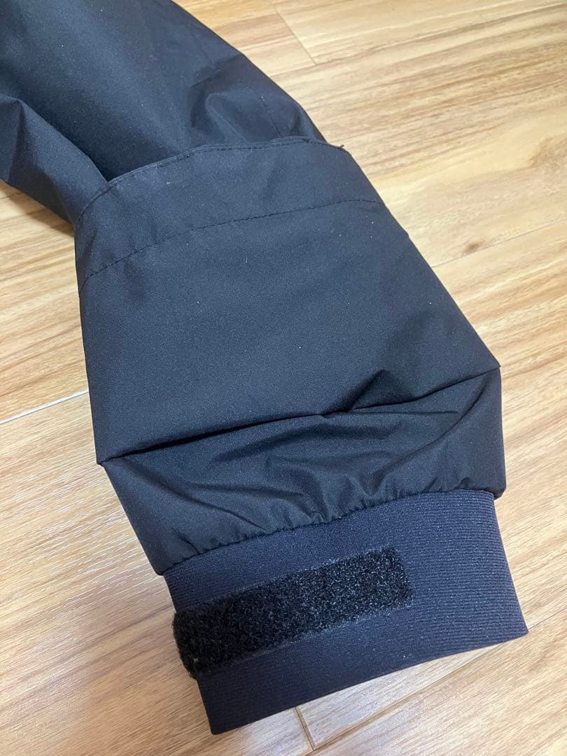 シマノ　ゴアテックス　フィッシングスーツ　Lサイズ　黒　中綿　防寒　防水