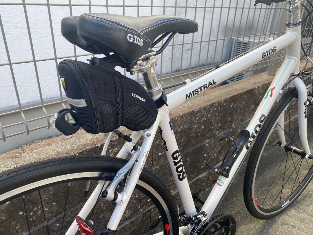 【兵庫・現地引き取り】美品　クロスバイク　GIOS ミストラル（ホワイト）