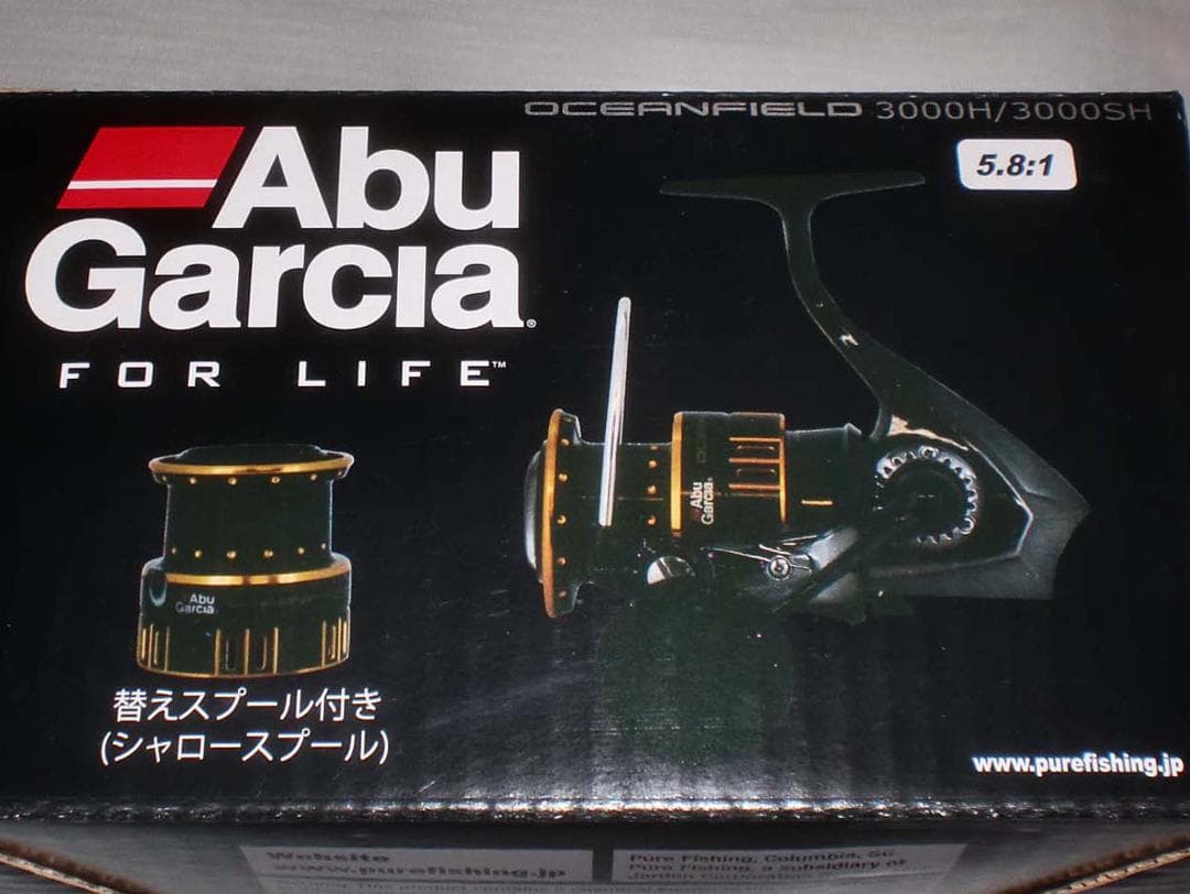 Ａｂｕ　オーシャンフィールド《３０００Ｈ／３０００ＳＨ》浅溝スプール付き　新品