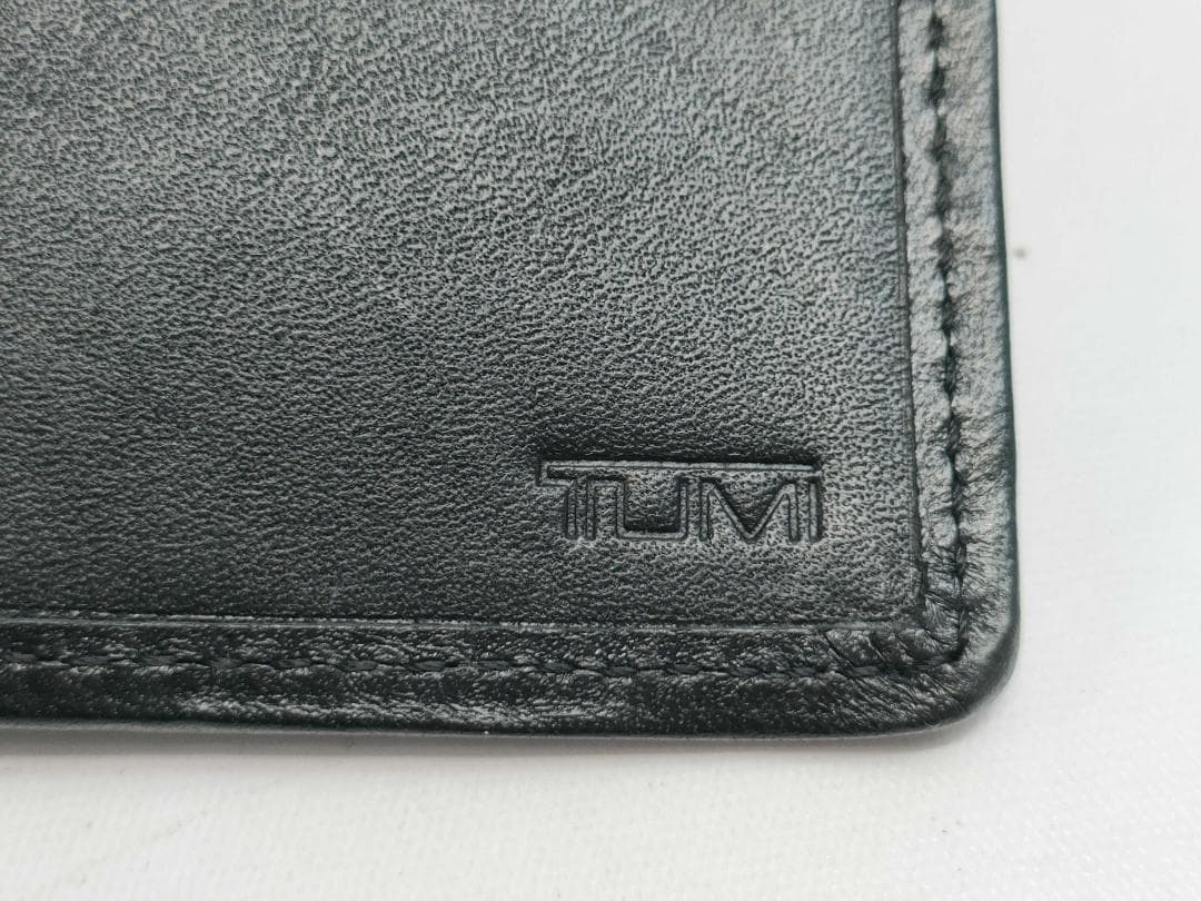 美品 箱付 TUMI ALPHA SLG パスポートケース 黒 多収納 102