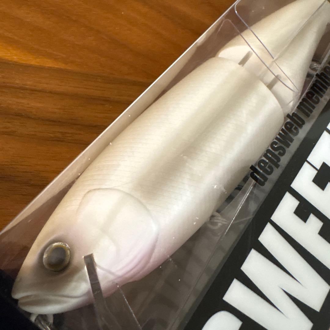 ☆新品☆限定☆レア☆デプス　スイートキラー210　ホワイトシャッド