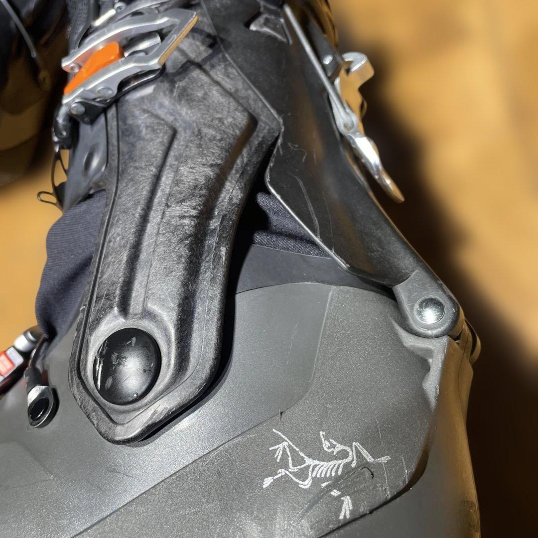 希少アークテリクスPROCLINE SUPPORT27.0-27.5cm TLT