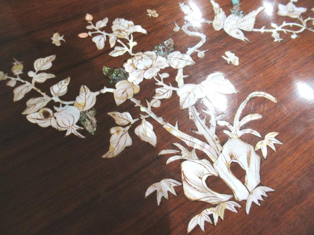 螺鈿家具 　螺鈿細工　 唐木 　花梨　鳥　花　テーブル　机　木製　ヴィンテージ