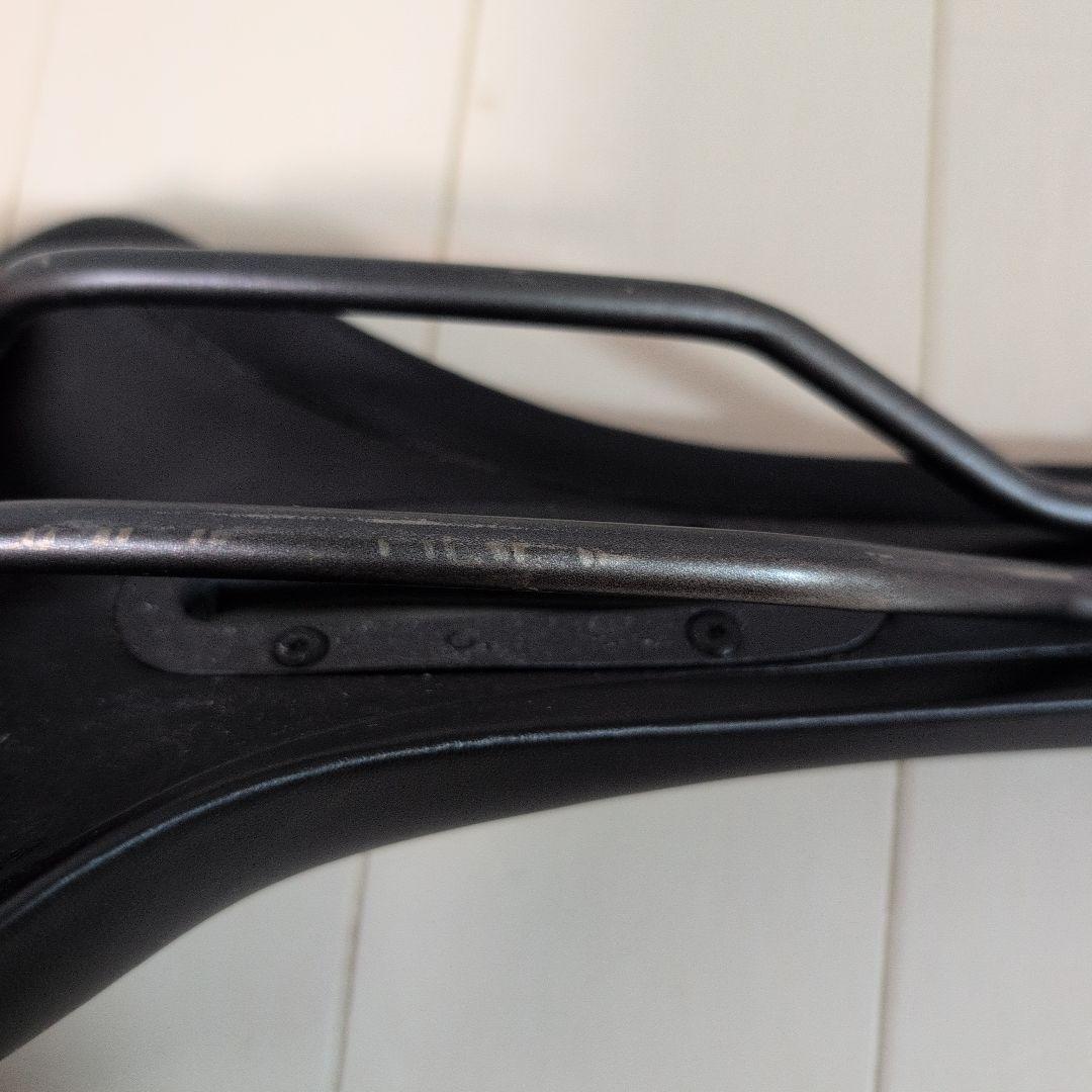 fi'zi:k ( フィジーク ) ANTARES R3 OPEN レギュラー