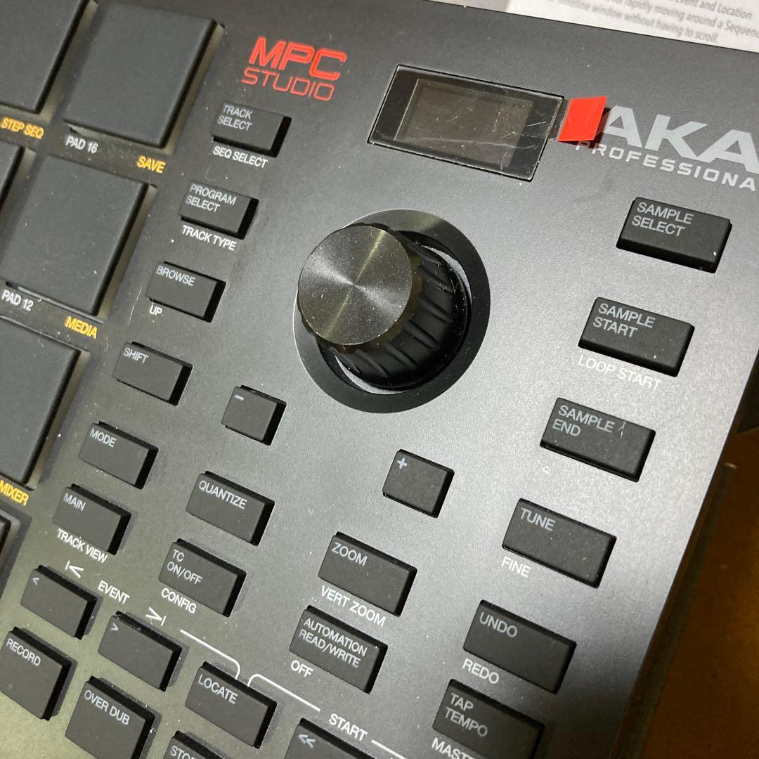 AKAI MPC STUDIO MIDIパッド