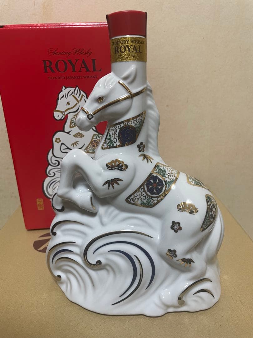 サントリー ローヤル 干支ボトル 2026年 午歳 43% 600ml