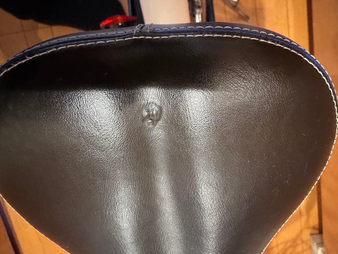 ［引き取り限定］16インチ子供自転車　トイザらス　トミカ　ヘルメット付き