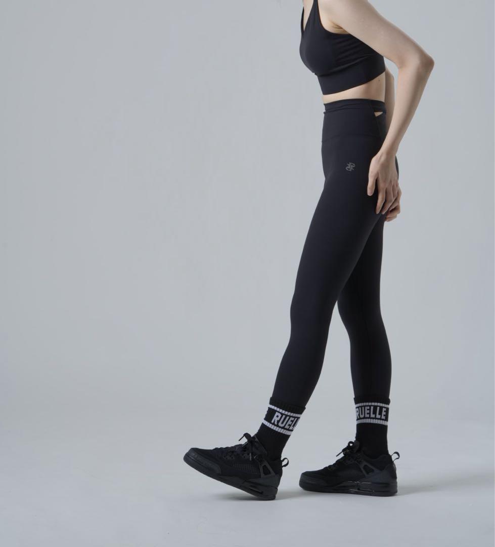 xg5446 RUELLE ヨガレギンス　 ブラック　S 2点