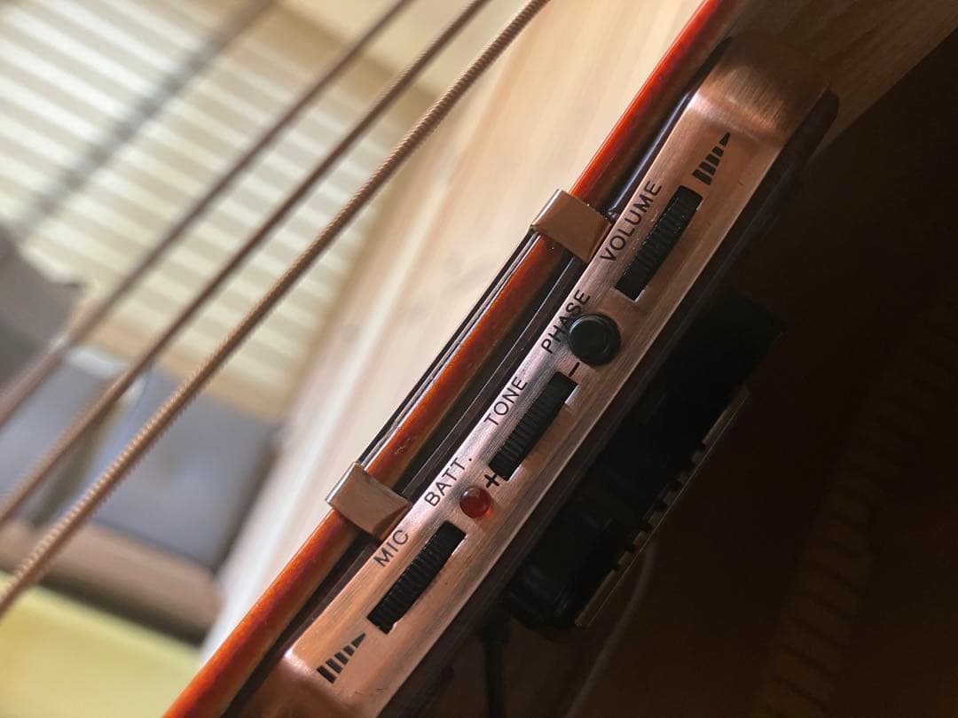 Epiphone ハミングバード　 studio サンバーストエレアコ