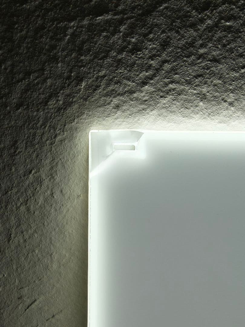 ADA LIGHT SCREEN 600(ライトスクリーン600）破損アリ