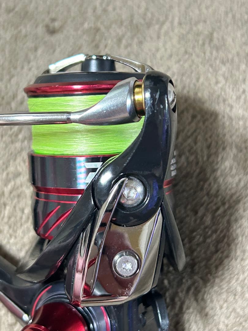 ダイワ 18月下美人 MX LT 2000S スピニングリール