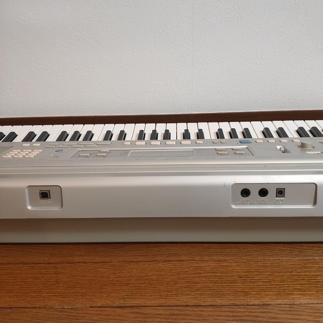 CASIO　CTK-810　カシオ　電子キーボード　電子ピアノ　61鍵盤