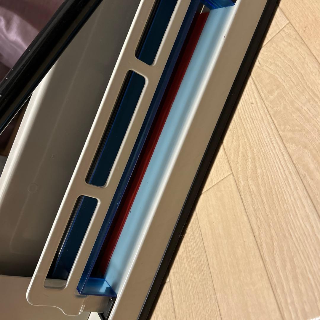 A4対応 手動裁断機 ホワイト